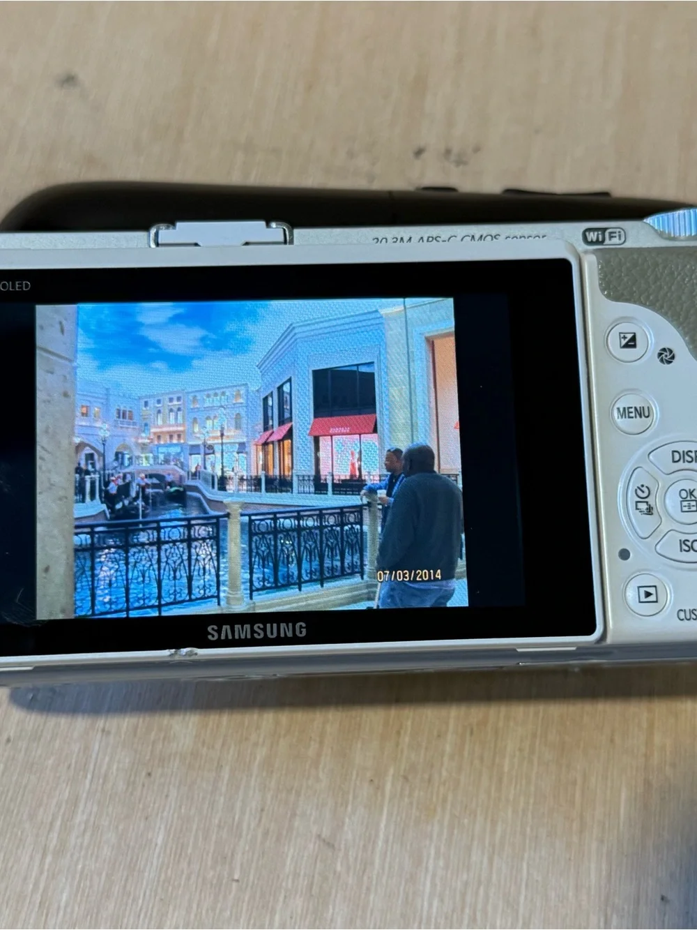 Samsung NX300 Mirrorless Digital Camera White Body Only Tested Working Read Info